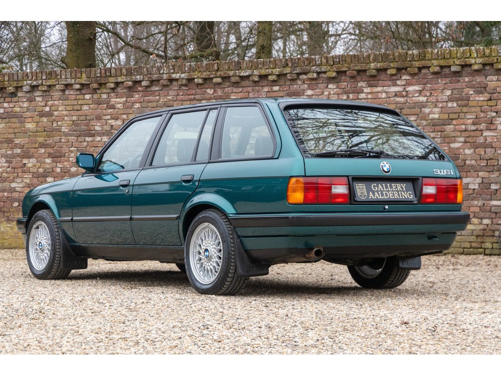 1993 BMW 3 Series - 316i touring "Design Edition" with 47.000 kms, foto 2