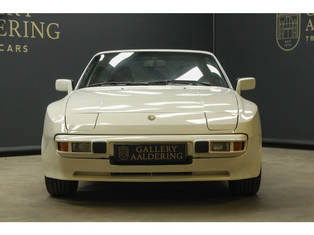 1986 Porsche 944 - 2.5 Coupé "Alpinweiß", foto 10