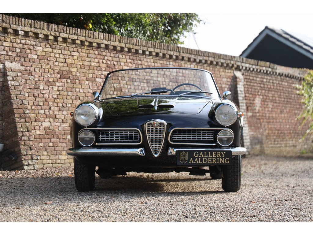 1961 Alfa Romeo 2000 - Touring Spider, foto 5