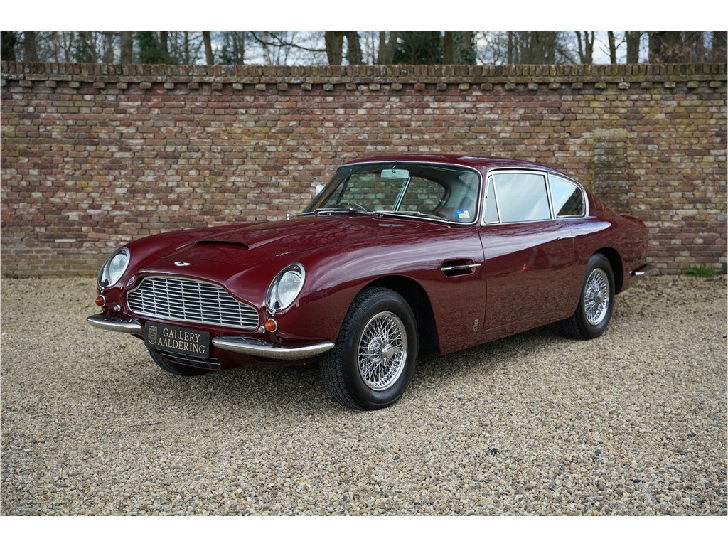 1966 Aston Martin DB6, foto 1