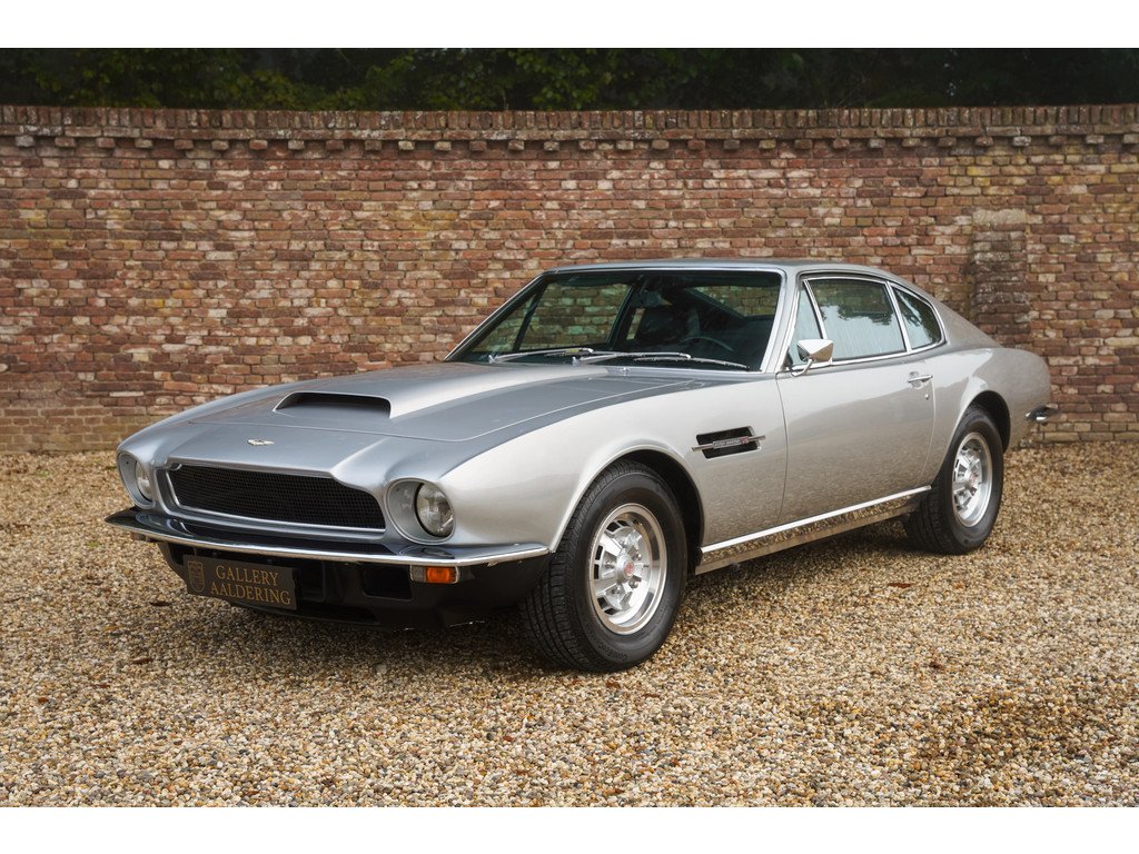 1974 Aston Martin DBS, foto 1