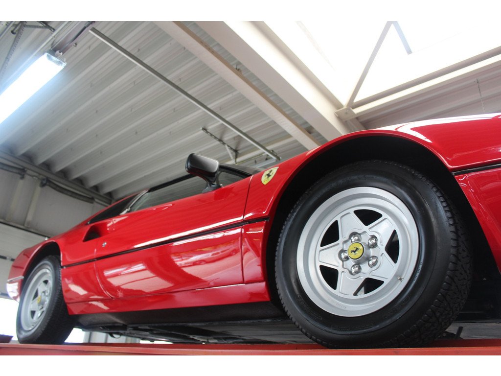 1981 Ferrari 308 - GTSi "Rosso Corsa", foto 8
