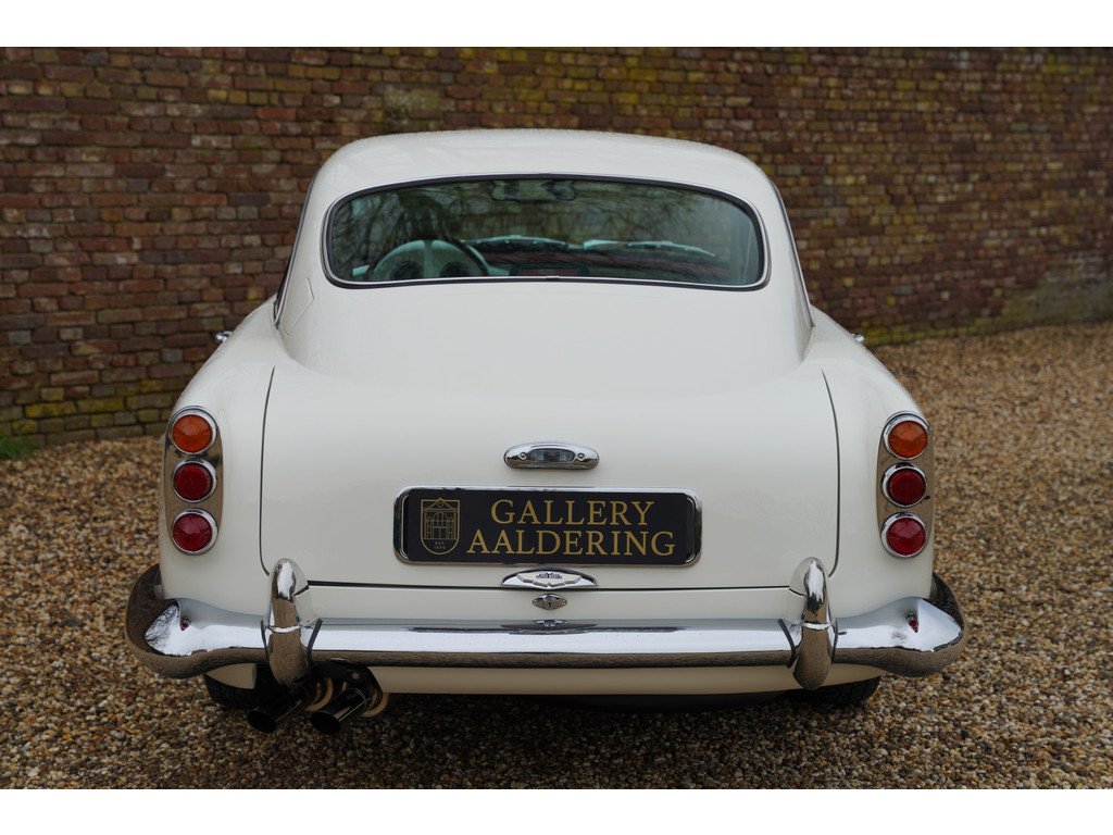 1961 Aston Martin DB4, foto 6