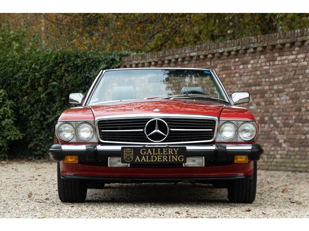 1986 Mercedes-Benz SL - 560 SL "Becker Grand Prix", foto 5