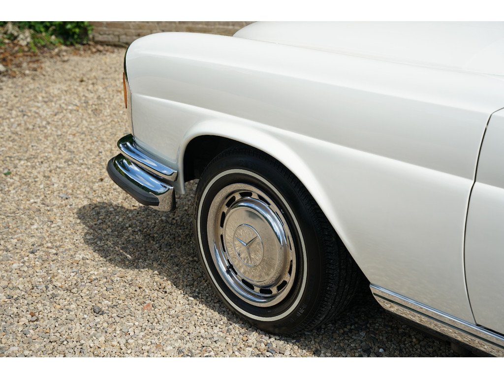 1970 Mercedes-Benz S-Class W111/112 - 280 SE 3.5 V8 Coupé "Original and preserved", foto 12