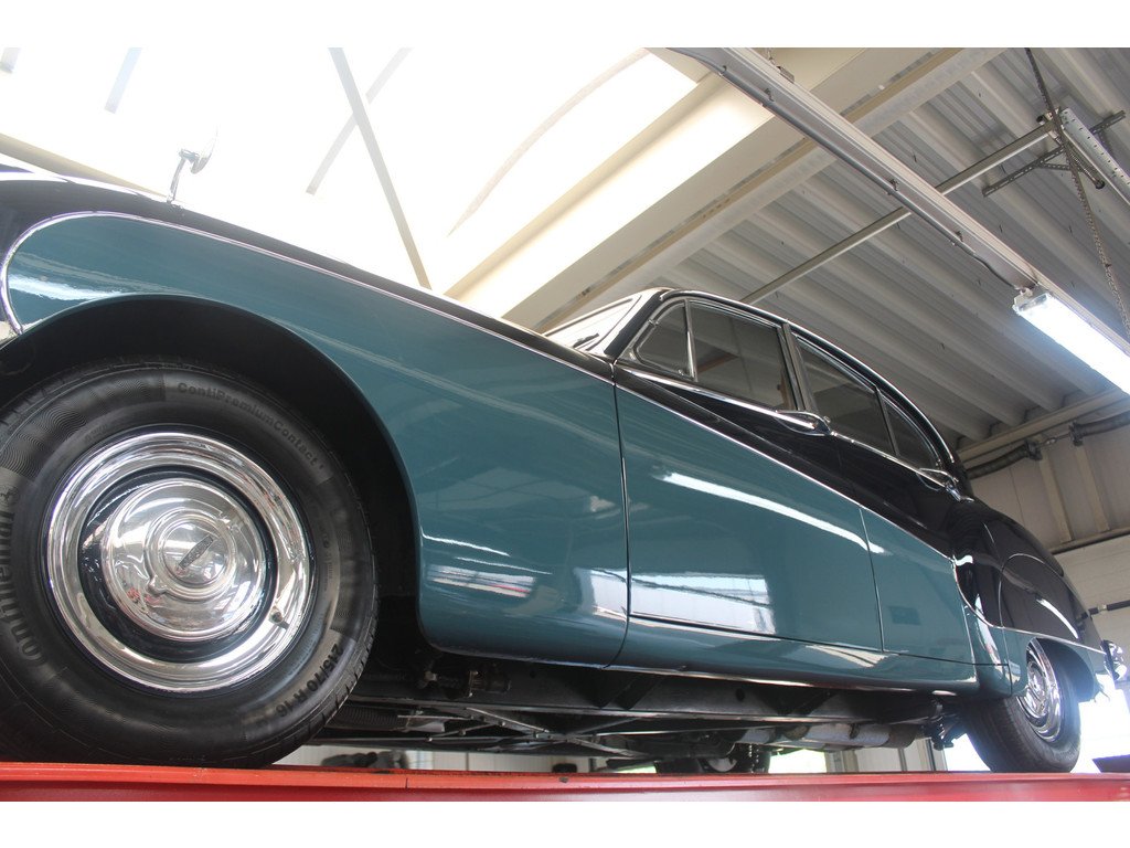 1961 Jaguar MK IX, foto 9