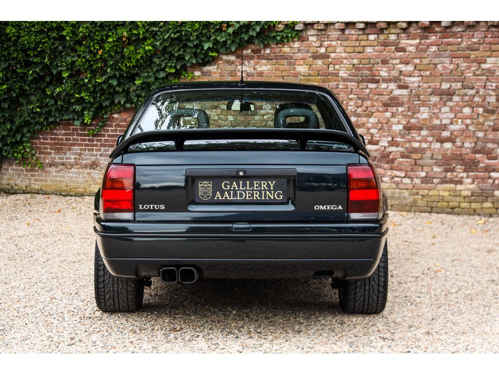 1992 Lotus Omega, foto 6