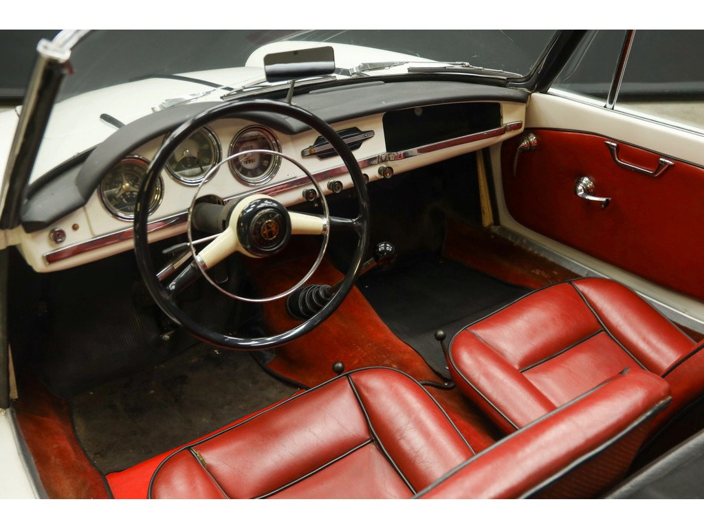 1957 Alfa Romeo Giulietta - Spider by Pinin Farina "A driver’s car par excellence", foto 3