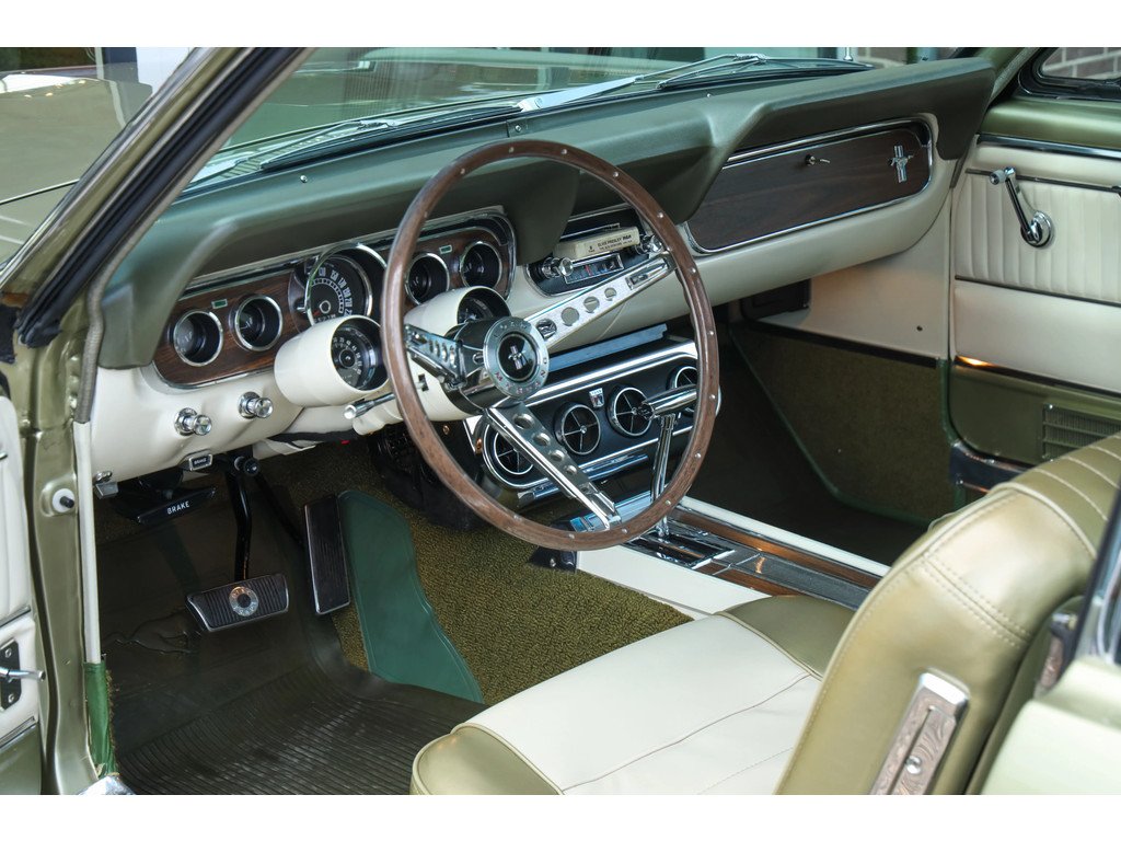 1966 Ford Mustang - GT A-Code "The Dutch most award-winning Mustang", foto 3