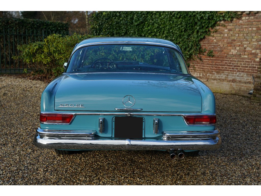 1967 Mercedes-Benz S-Class Heckflosse - 250 SE Coupe "Floor shift automatic", foto 6