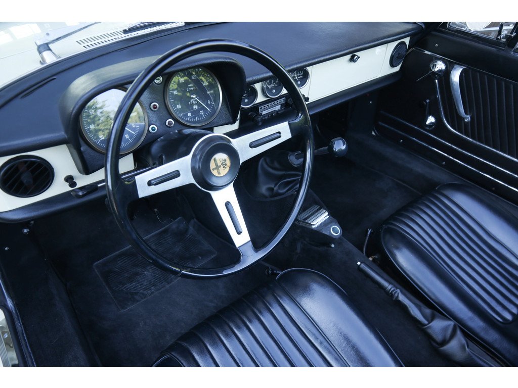 1967 Alfa Romeo Spider - Duetto 1600, foto 3