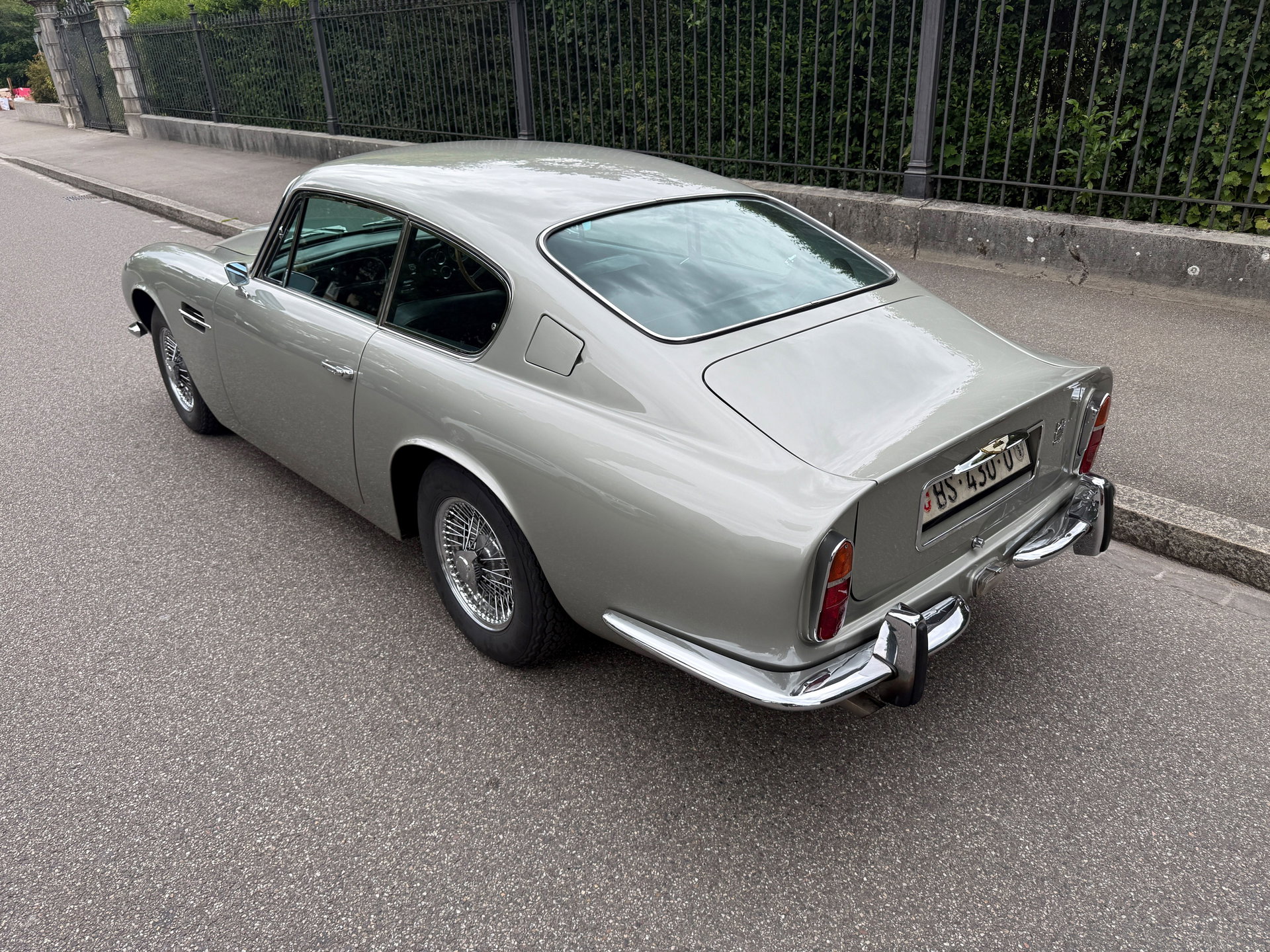 1969 Aston Martin DB6 - Vantage, foto 2