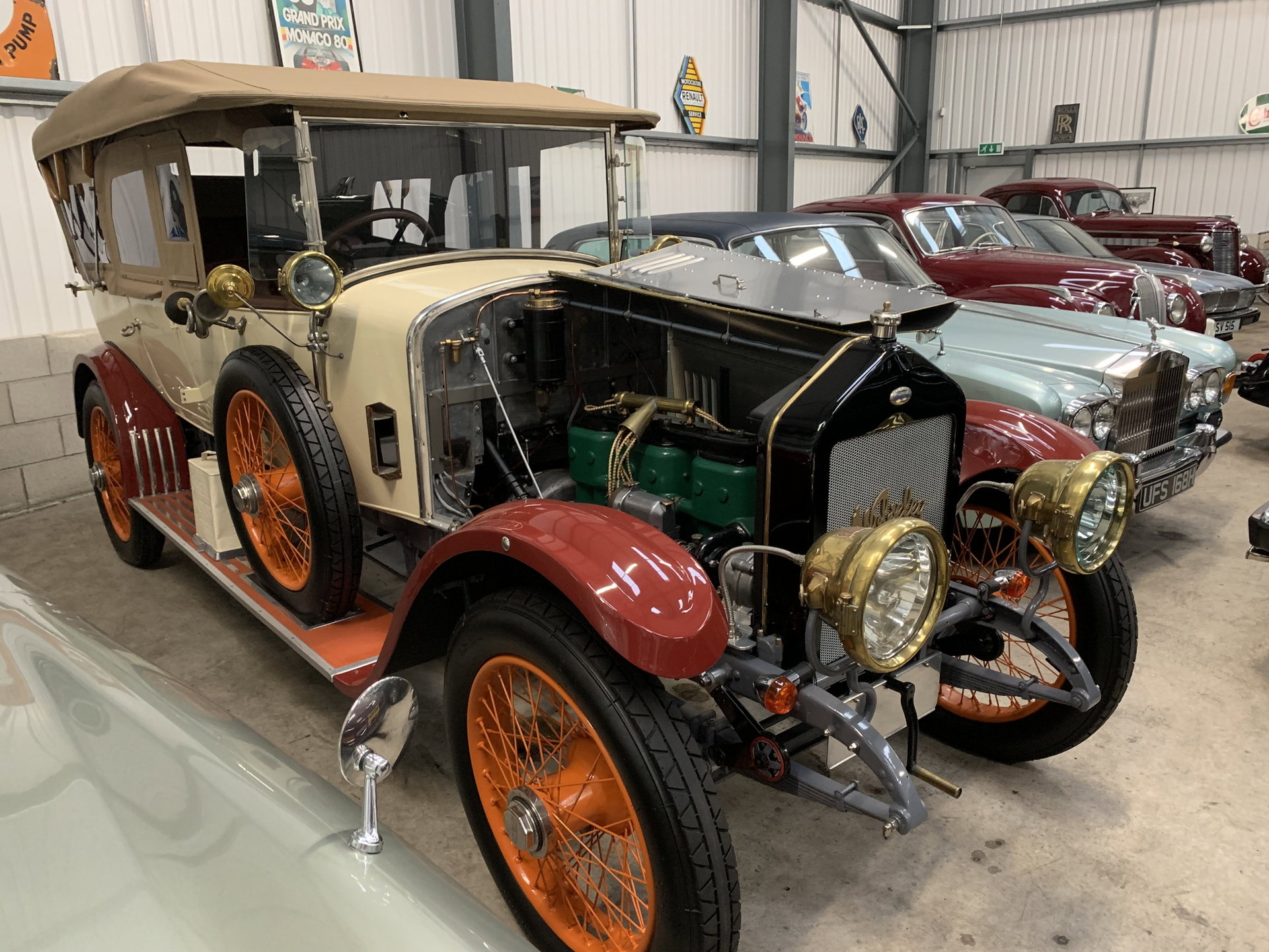 1921 Wolseley Model C Colonial Tourer - 6 Cylinder, foto 1