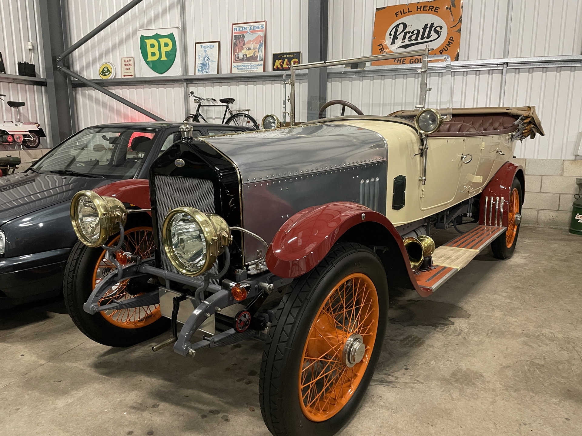 1921 Wolseley Model C Colonial Tourer - 6 Cylinder, foto 3