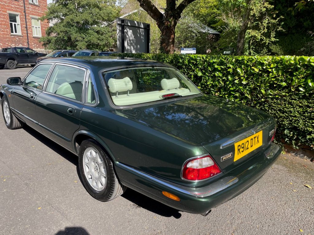 1998 Jaguar Sovereign - 1998 Model Year Jaguar XJ 4.0 Sovereign V8, foto 12