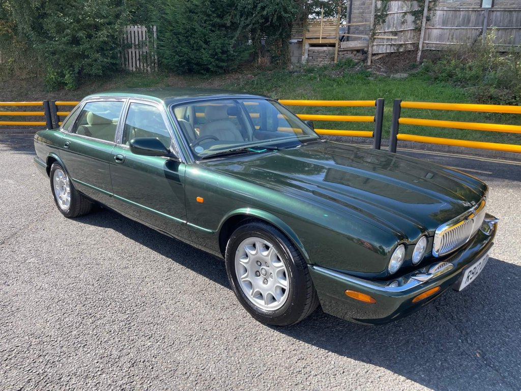 1998 Jaguar Sovereign - 1998 Model Year Jaguar XJ 4.0 Sovereign V8, foto 2