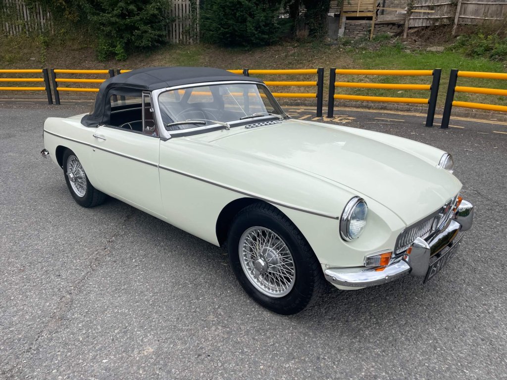1967 MG B - Roadster, foto 1