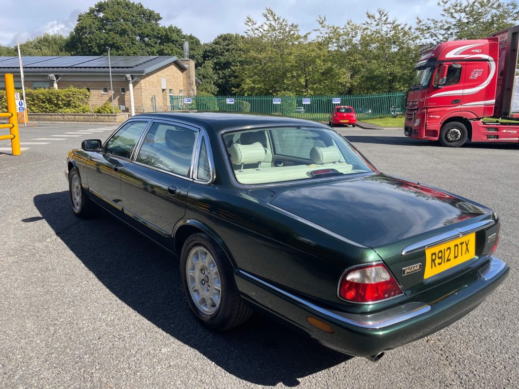 1998 Jaguar Sovereign - 1998 Model Year Jaguar XJ 4.0 Sovereign V8, foto 5