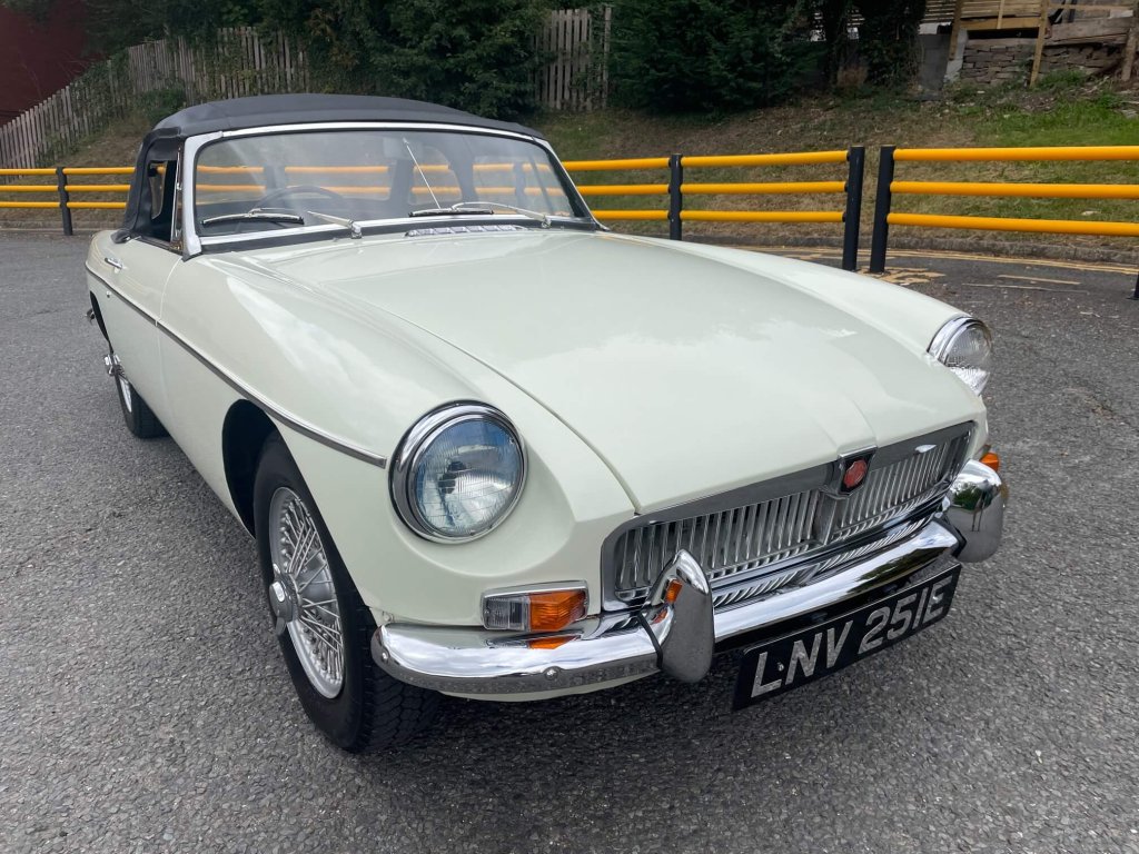 1967 MG B - Roadster, foto 3