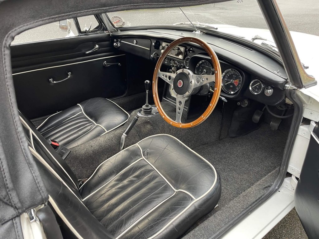 1966 MG B - Roadster, foto 9