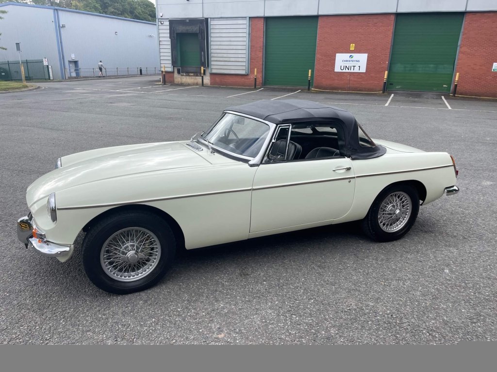 1967 MG B - Roadster, foto 6