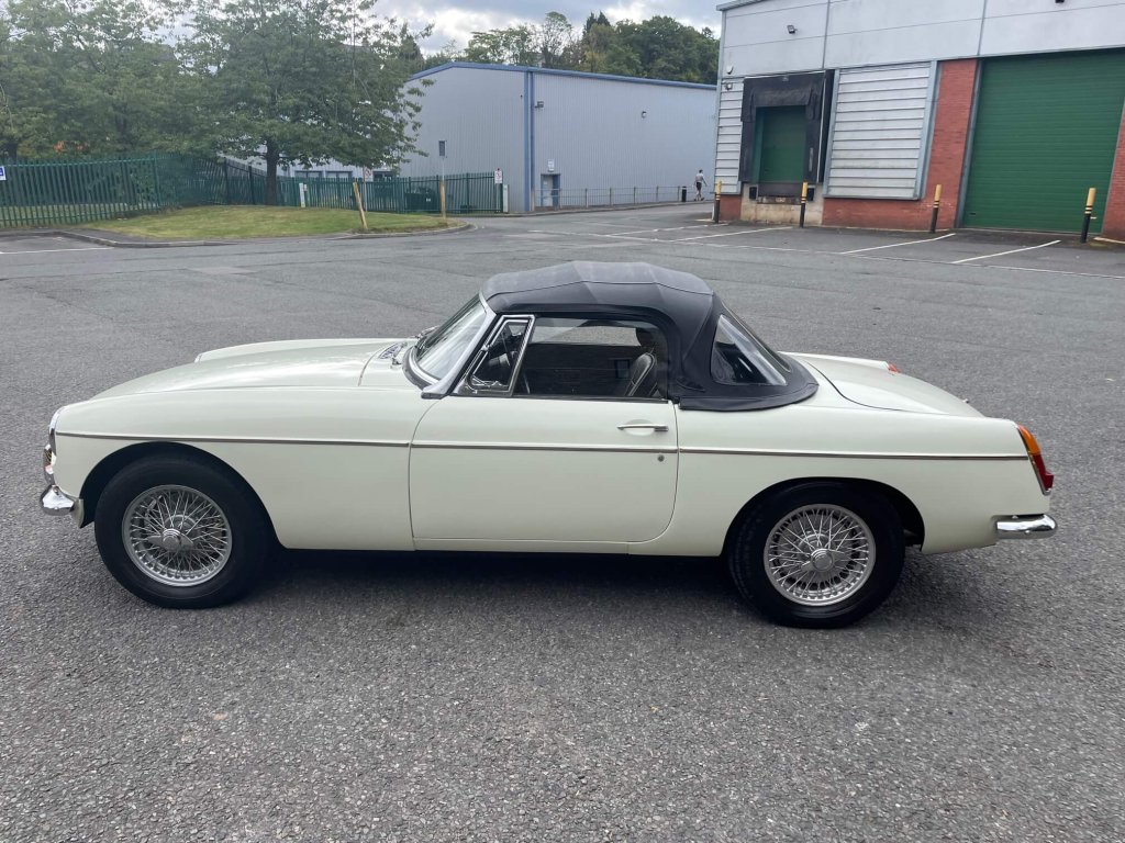1967 MG B - Roadster, foto 7