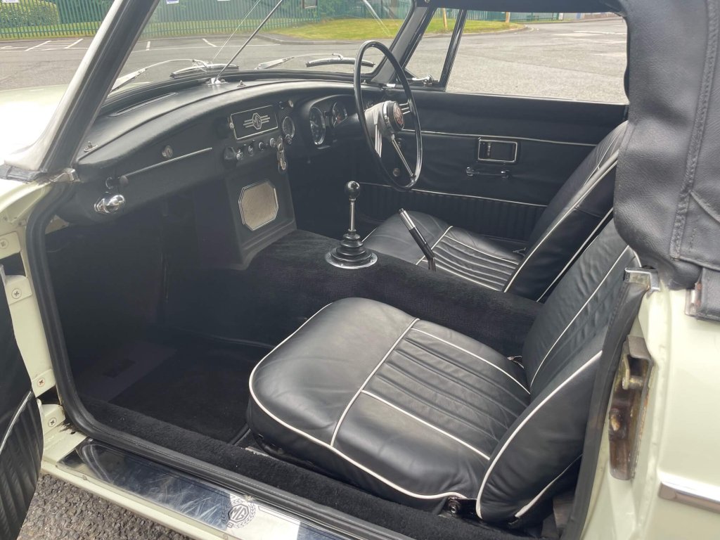 1967 MG B - Roadster, foto 11