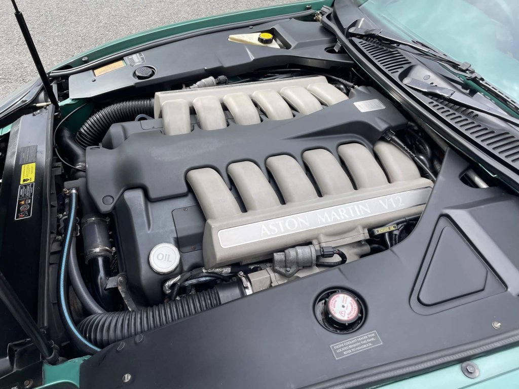2000 Aston Martin DB7 - Vantage Auto for Sale, foto 5