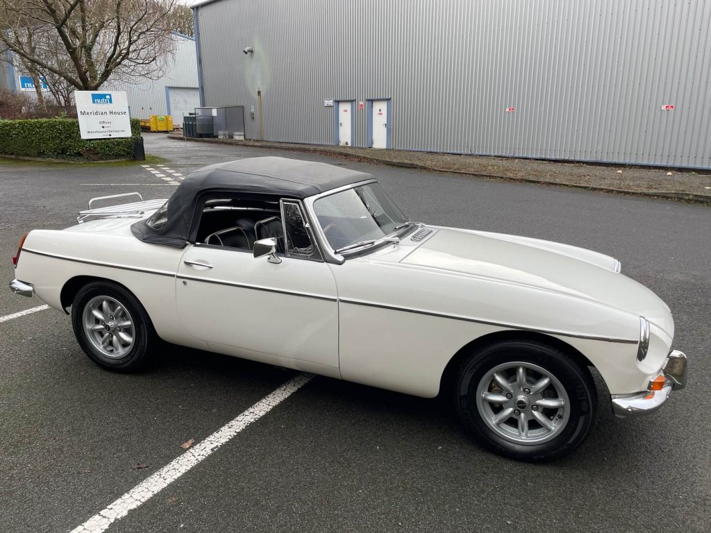 1966 MG B - Roadster, foto 6
