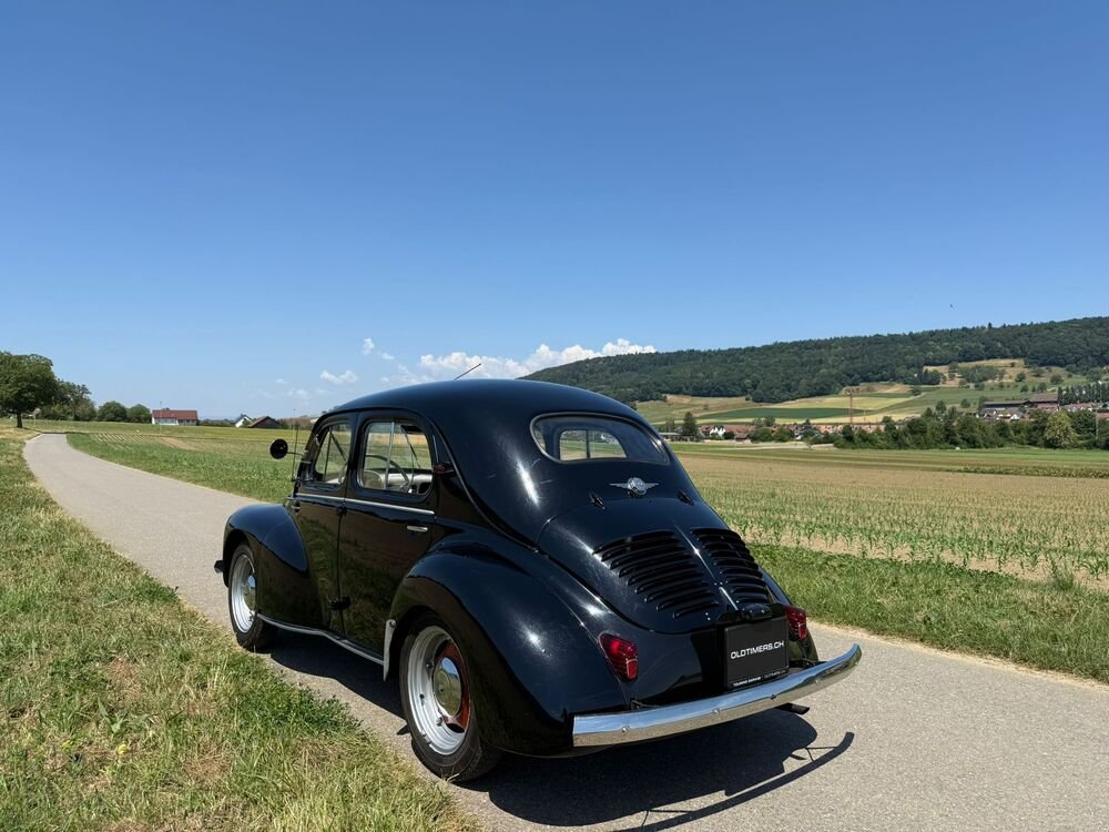 1956 Renault 4CV, foto 2