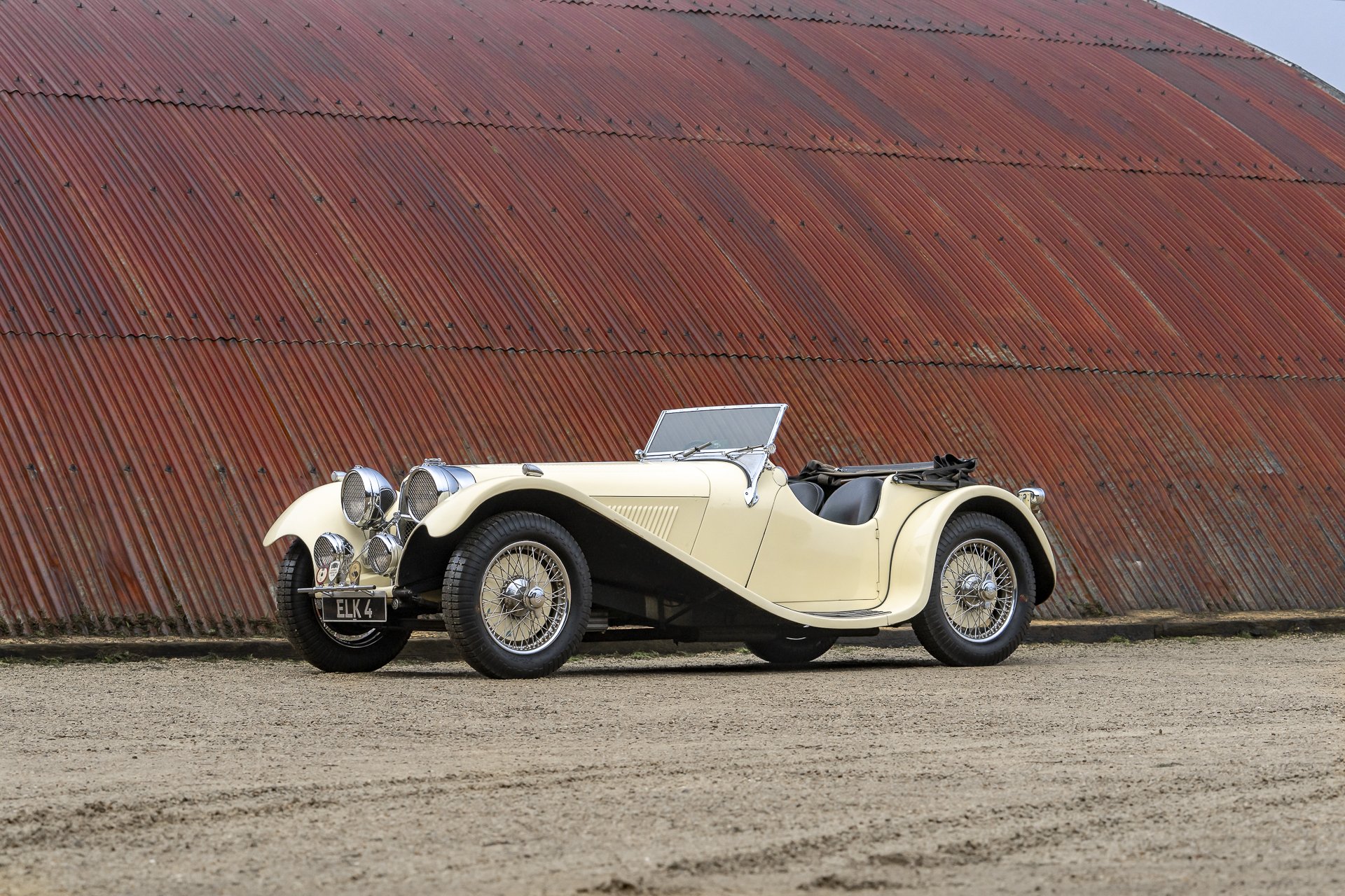 1937 Jaguar SS 100, foto 2