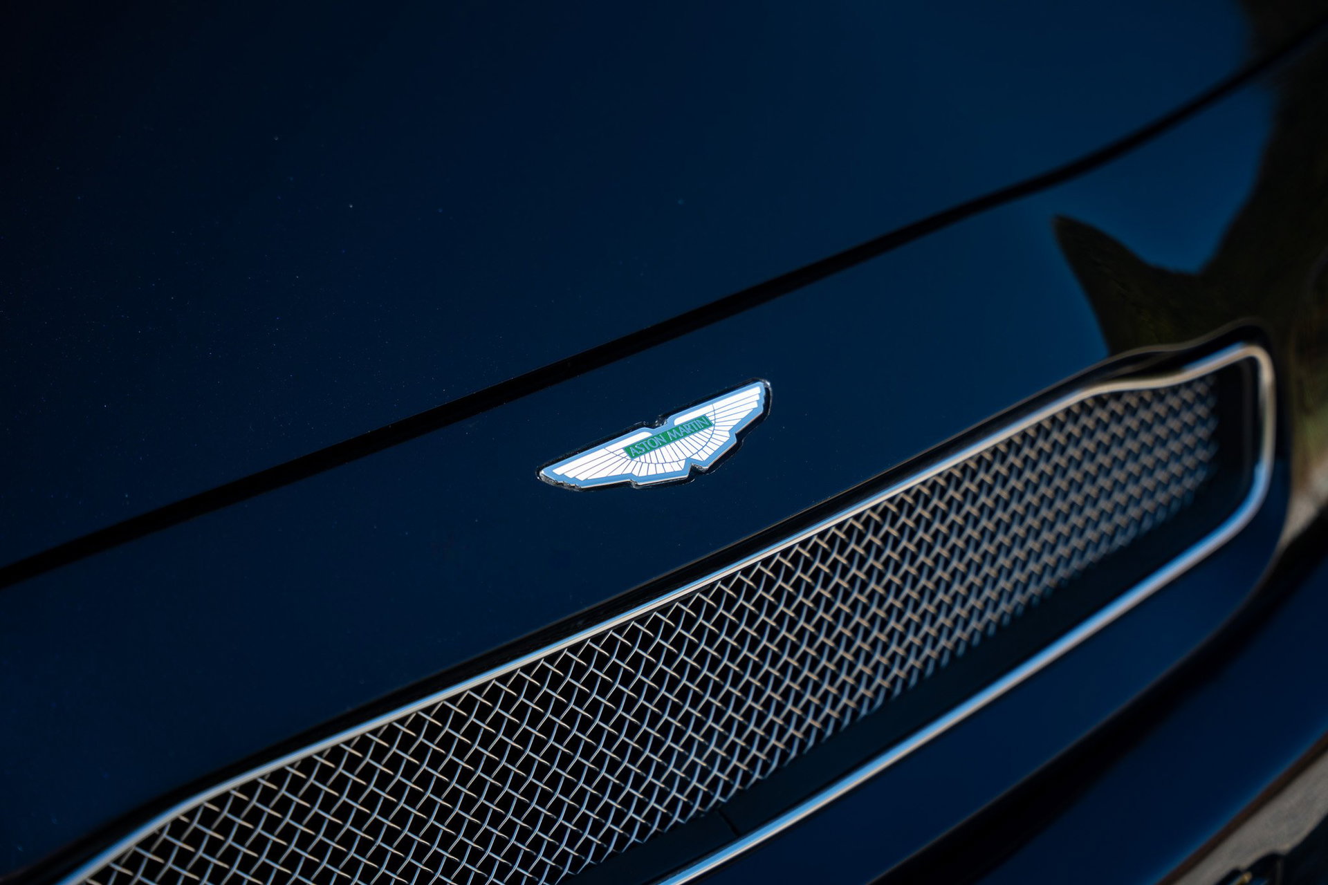 2000 Aston Martin V8 Coupe - Volante LWB - 1 of 63 - Last One Produced, foto 5