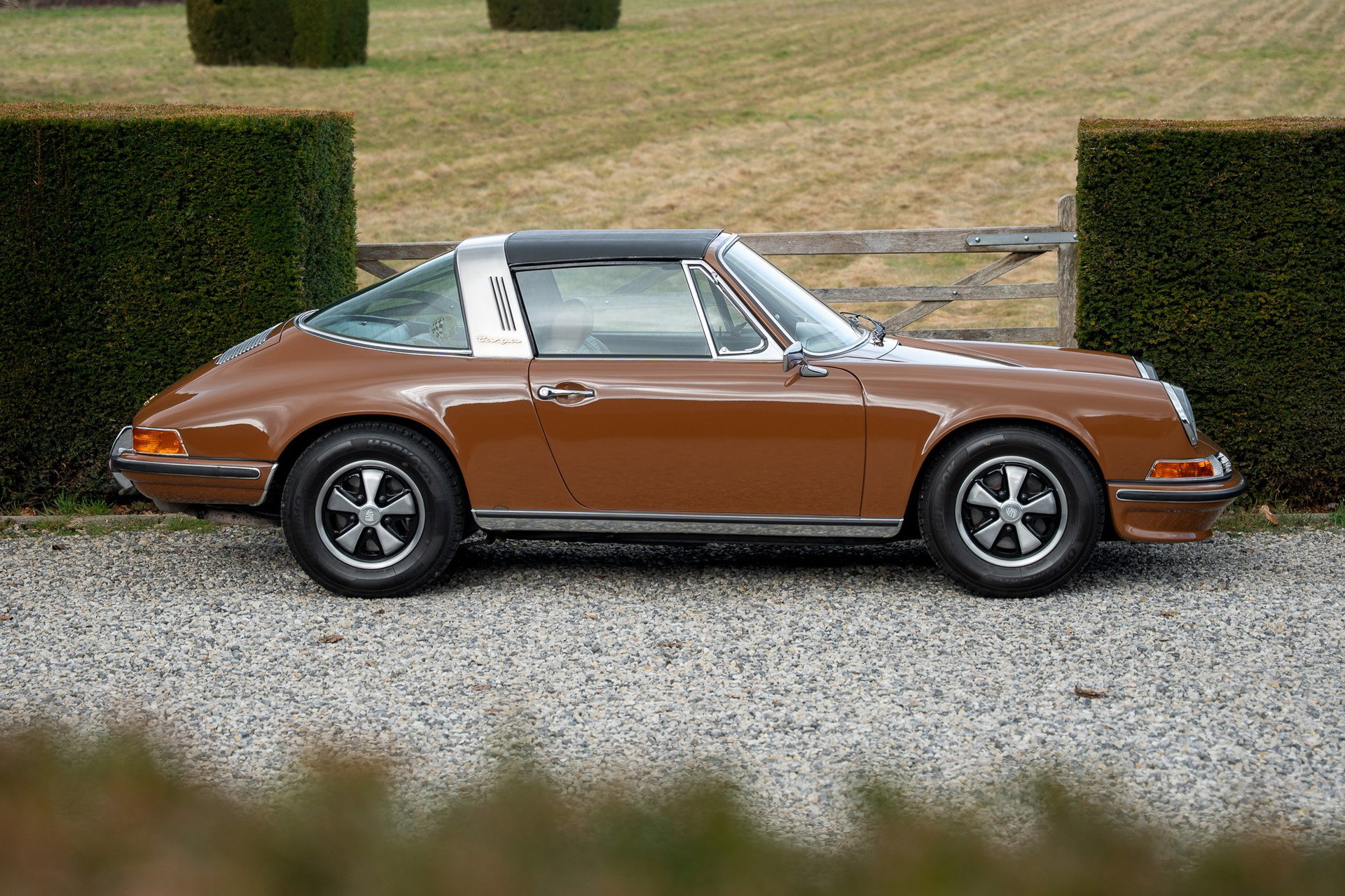 1973 Porsche 911 - 2.4 T/E Targa - Restored & Sonderwünsche Options, foto 2