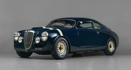 1954 Lancia Aurelia 03562bdfb70fc20a071f1adb22a1dc12.jpeg