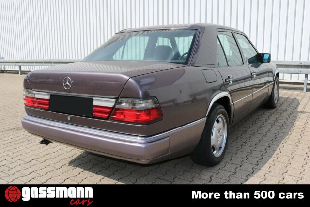 1990 Mercedes-Benz E-Class - 300 D Limousine, W124, foto 7