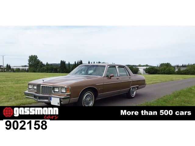 1981 Pontiac Bonneville - Bonneville, 4-Door Sedan, foto 1