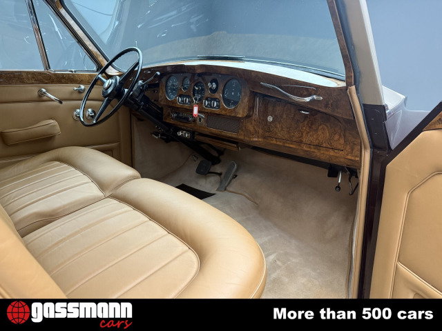 1962 Rolls-Royce Phantom V - Phantom V Saloon Coupe, by James Young Matching, foto 10