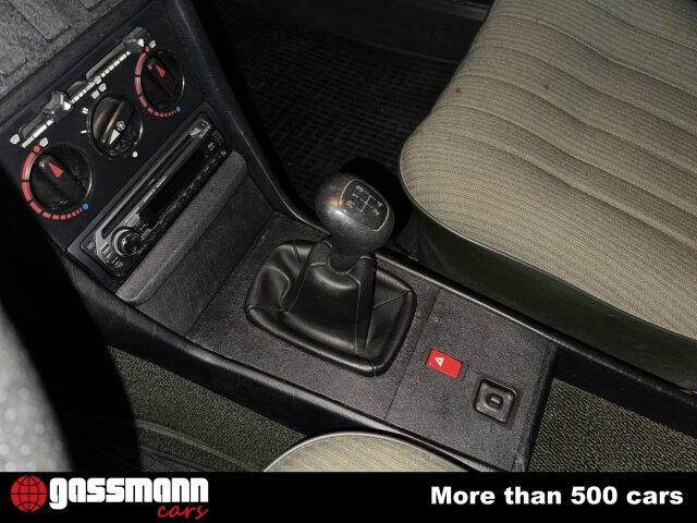 1983 Mercedes-Benz E-Class - 200 Limousine - W123, foto 9