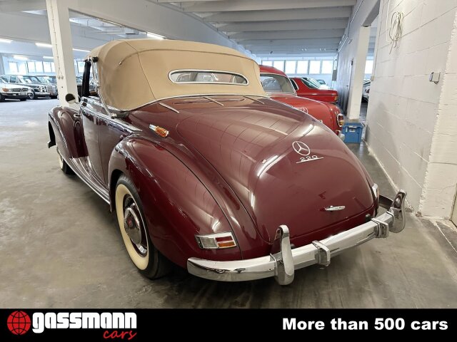 1955 Mercedes-Benz 220 - 220 A Cabriolet, gebogener Frontscheibe - W187, foto 4