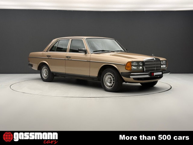 1982 Mercedes-Benz E-Class - 200 Limousine W123, foto 3
