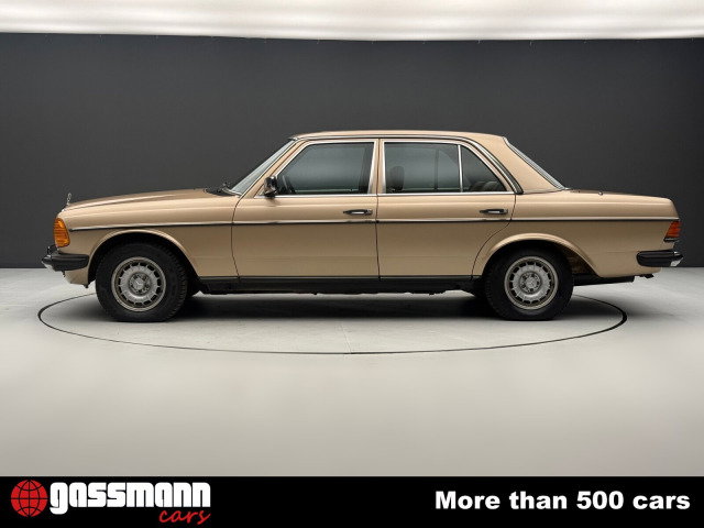 1982 Mercedes-Benz E-Class - 200 Limousine W123, foto 5