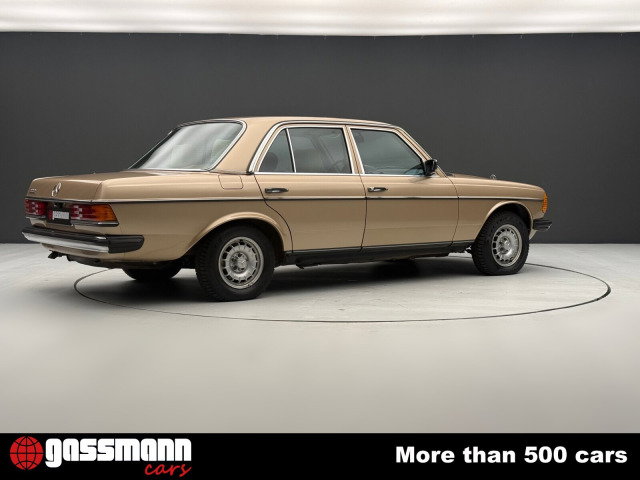 1982 Mercedes-Benz E-Class - 200 Limousine W123, foto 8