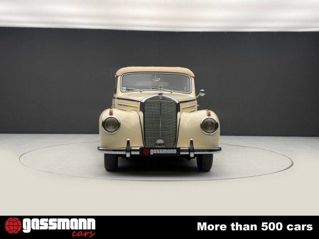 1951 Mercedes-Benz 220 - 220 B Cabriolet W187, foto 2
