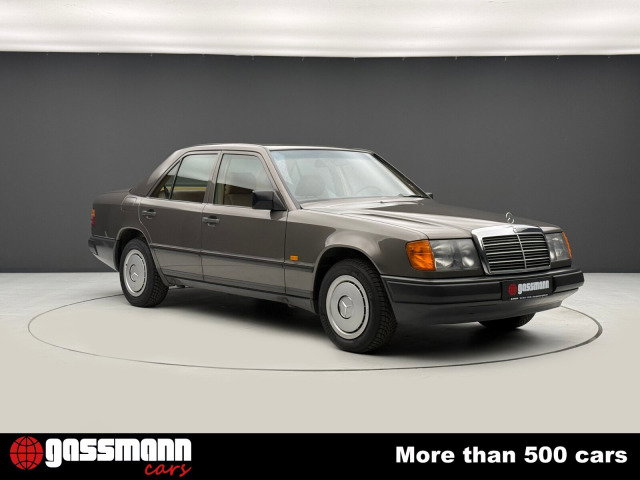 1986 Mercedes-Benz E-Class - 200 Limousine W124, foto 3