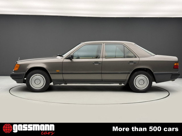 1986 Mercedes-Benz E-Class - 200 Limousine W124, foto 5