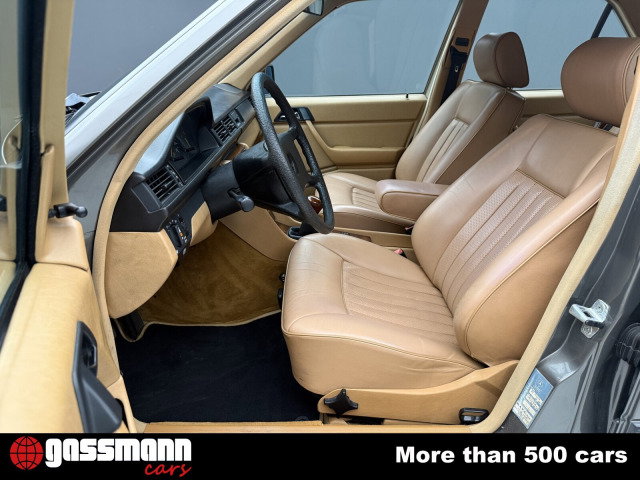1986 Mercedes-Benz E-Class - 200 Limousine W124, foto 9