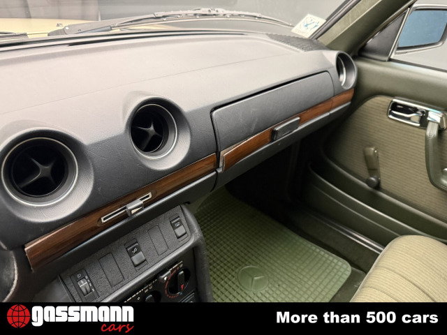 1983 Mercedes-Benz E-Class - 200 Limousine W123, foto 12