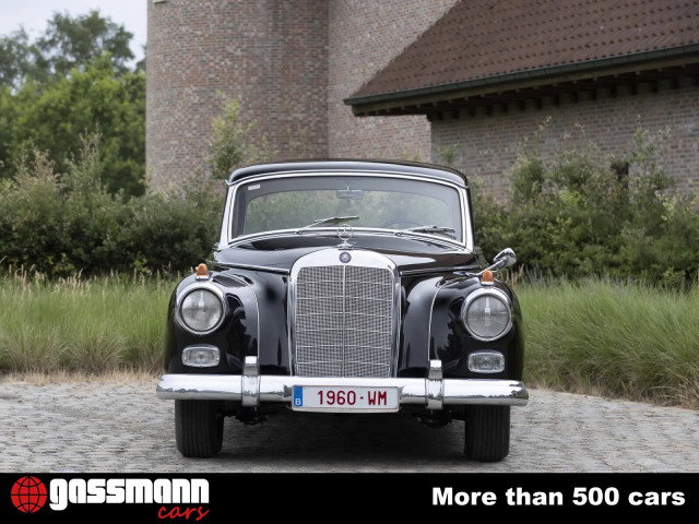 1960 Mercedes-Benz Adenauer - 300 D Adenauer Limousine mit Schiebedach W189, foto 2
