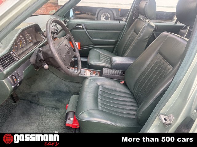 1988 Mercedes-Benz E-Class - 300 TE Kombi / Voll Ausgestattet S124, foto 8