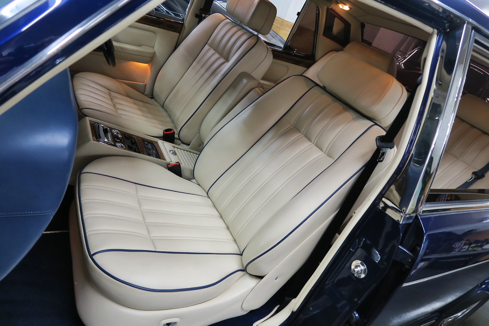 1996 Rolls-Royce Silver Spirit, foto 12